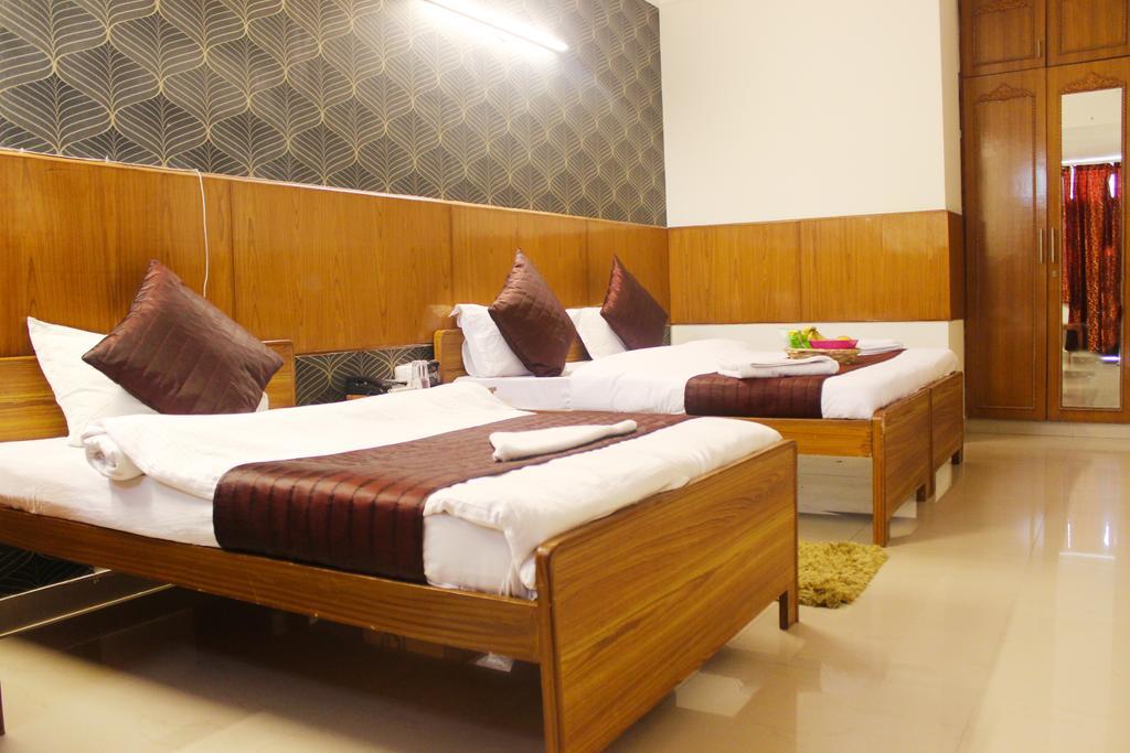 Hotel Delhi Marine Club C6 Vasant Kunj New Delhi Exterior photo